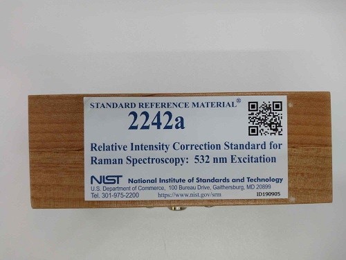 SRM 2242a - 拉曼光谱的相对强度校正标准：532 nm激发
